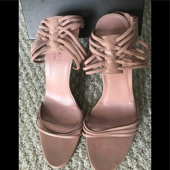 💓GUCCI SANDALS💓 - Picture 2 of 4